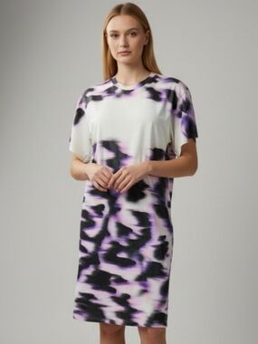 Balenciaga T's T-Shirt Dress Psychedelic Camo Print White Purple Black Small